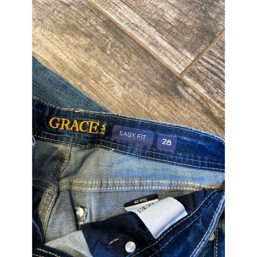 Grace Jeans - Picture 3 of 4